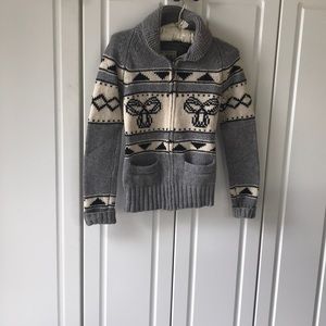 TNA Grey and cream sweater